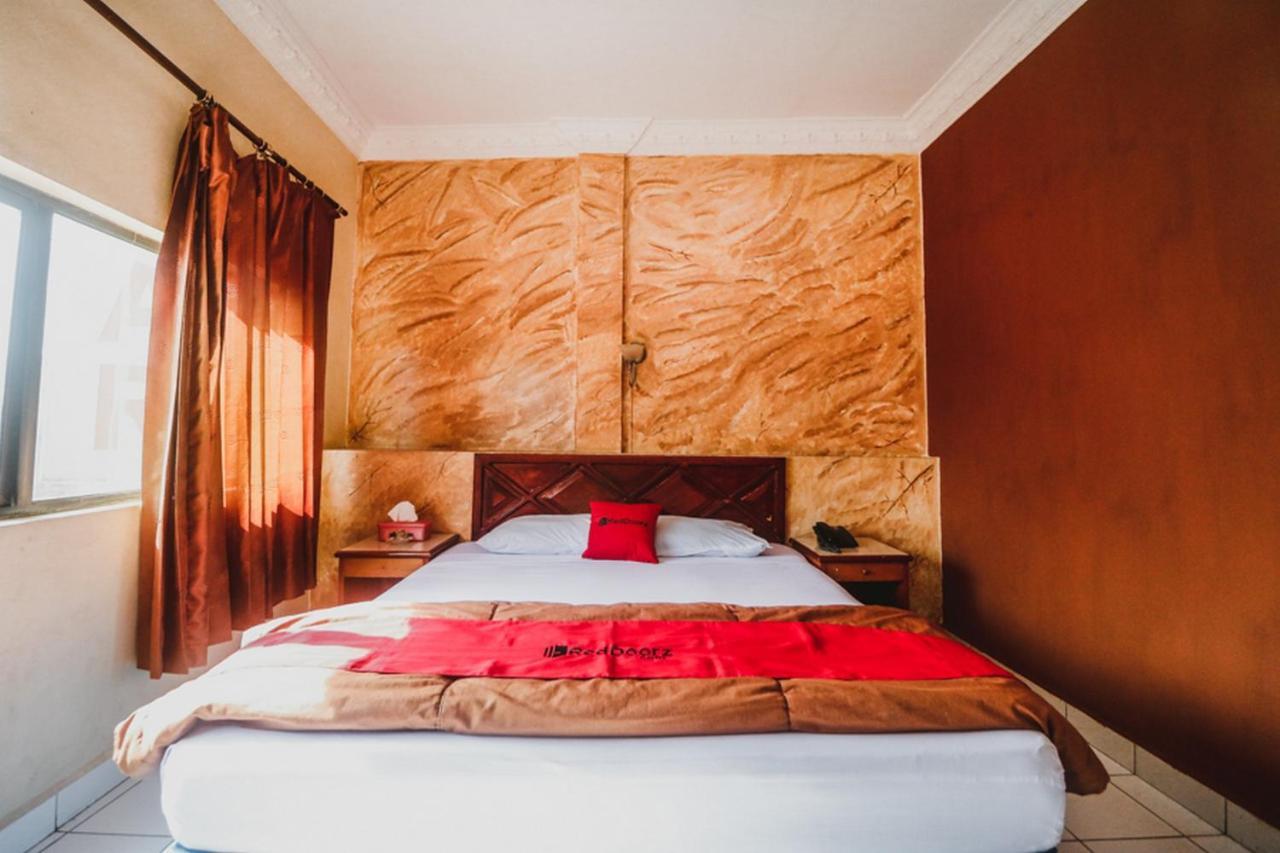 Reddoorz Plus Near Jambi Prima Mall Luaran gambar