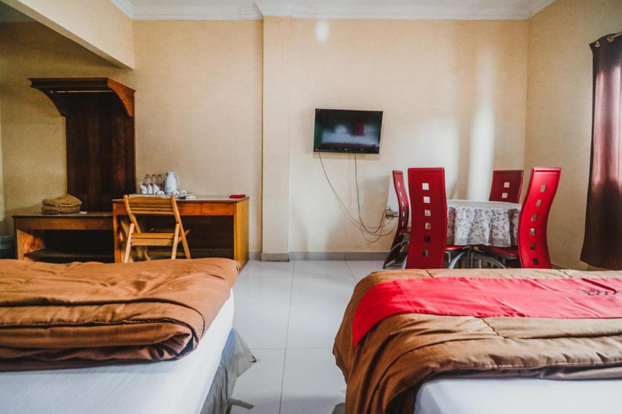 Reddoorz Plus Near Jambi Prima Mall Luaran gambar