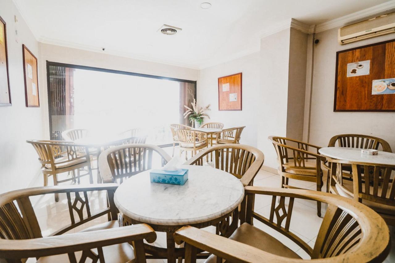 Reddoorz Plus Near Jambi Prima Mall Luaran gambar