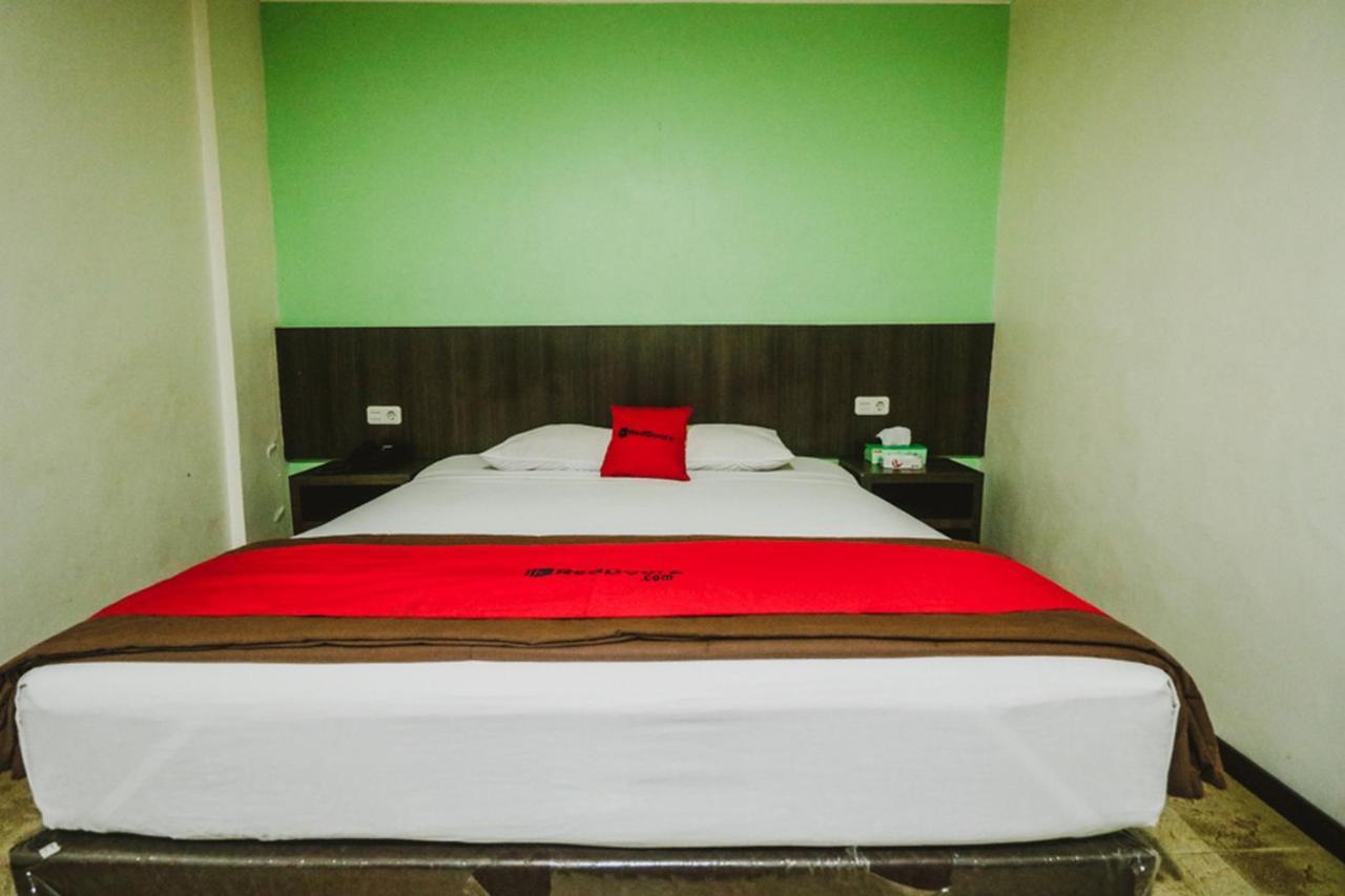 Reddoorz Plus Near Jambi Prima Mall Luaran gambar