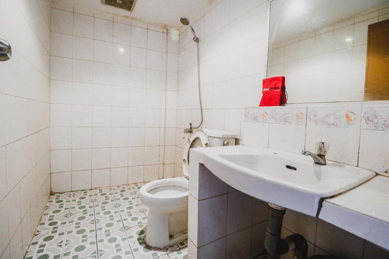 Reddoorz Plus Near Jambi Prima Mall Luaran gambar