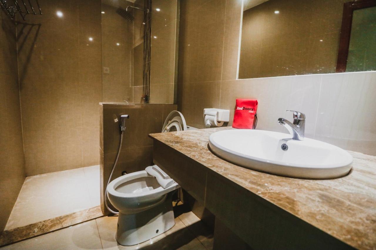 Reddoorz Plus Near Jambi Prima Mall Luaran gambar